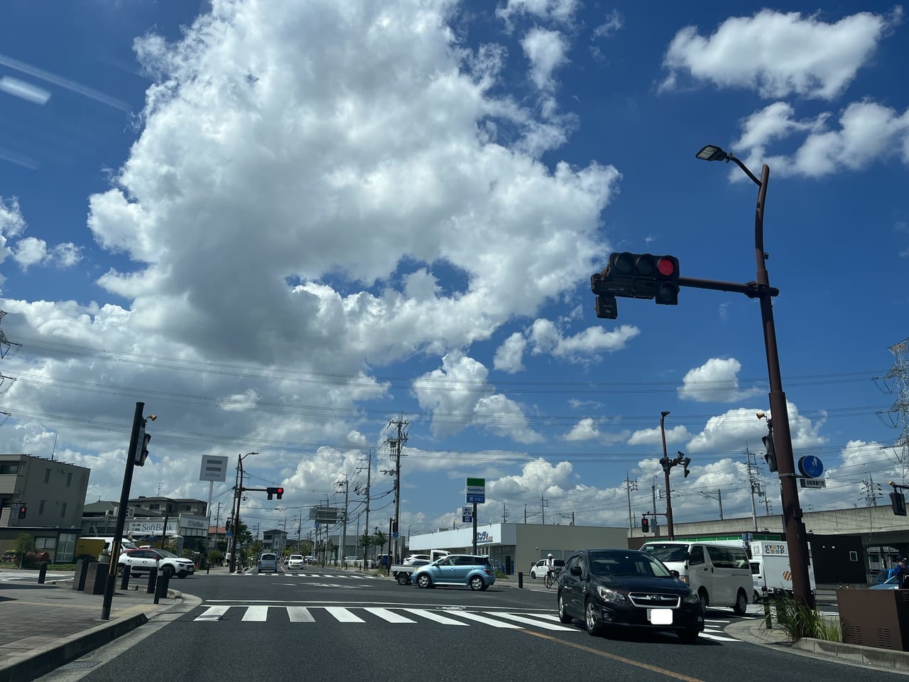 三山木交差点