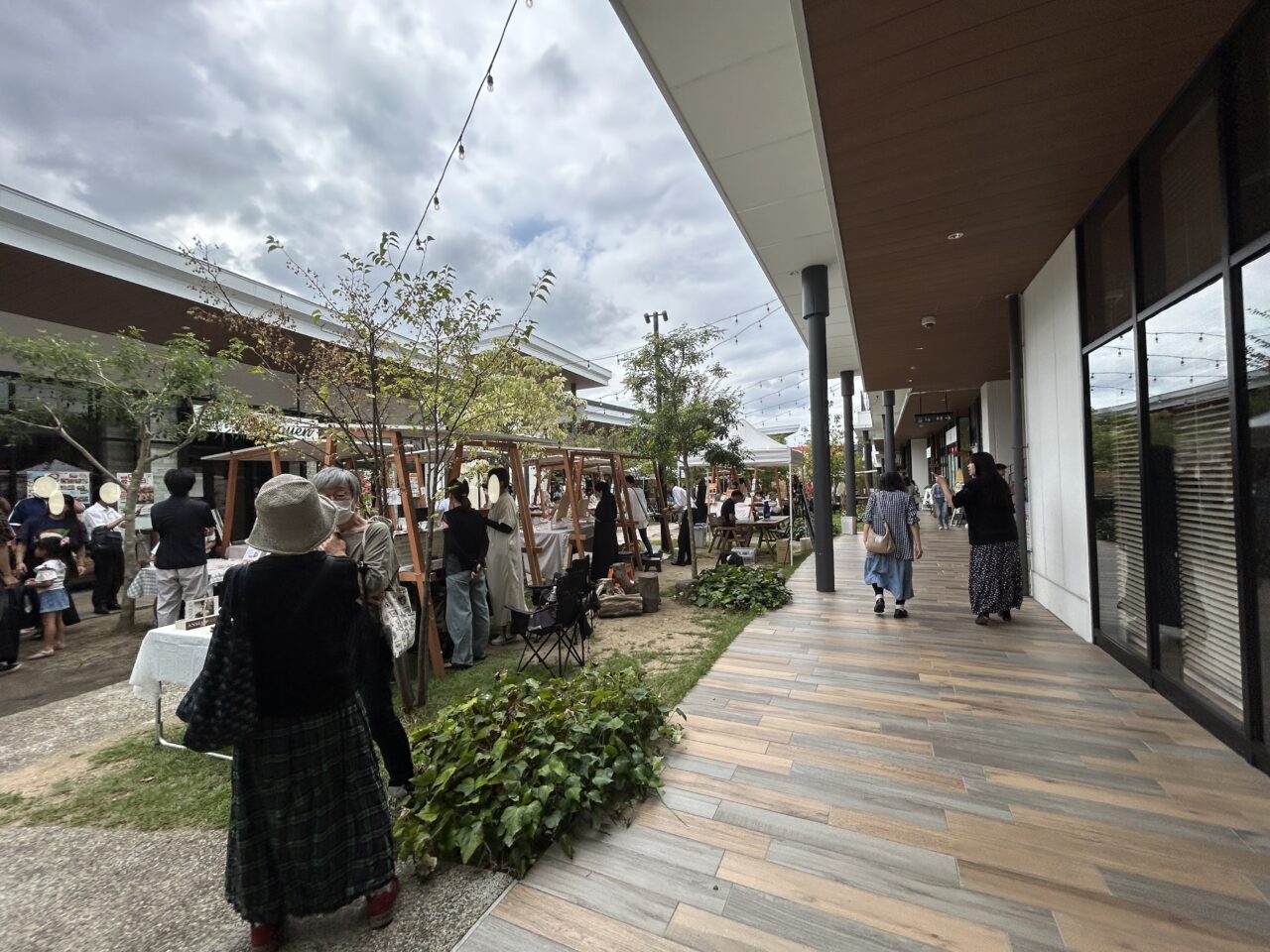 ブランチ松井山手内