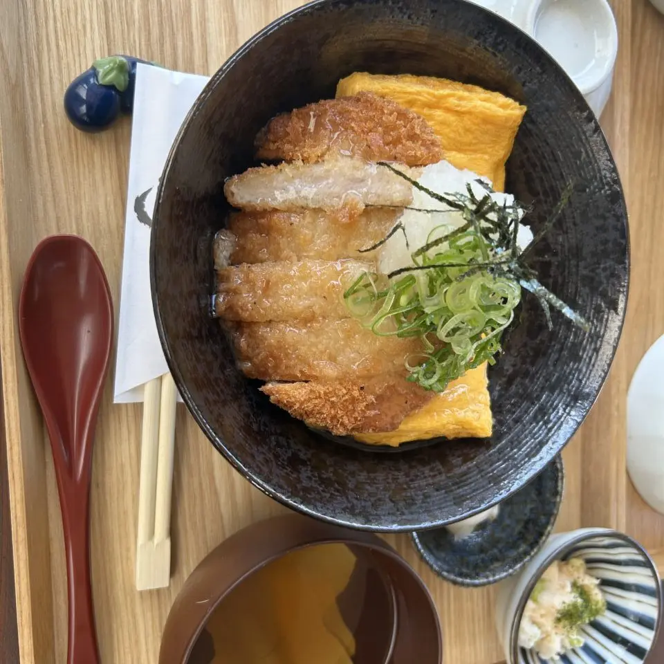 とんかつどん