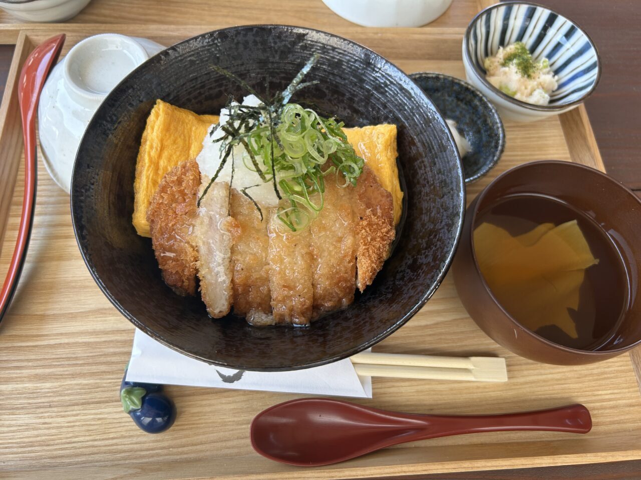 とんかつどん
