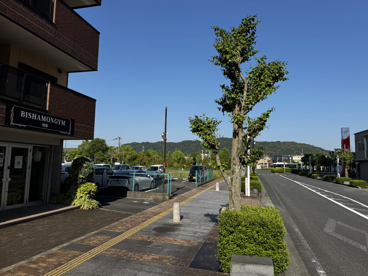加茂駅前