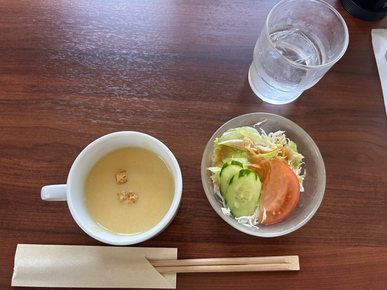 サラダスープ