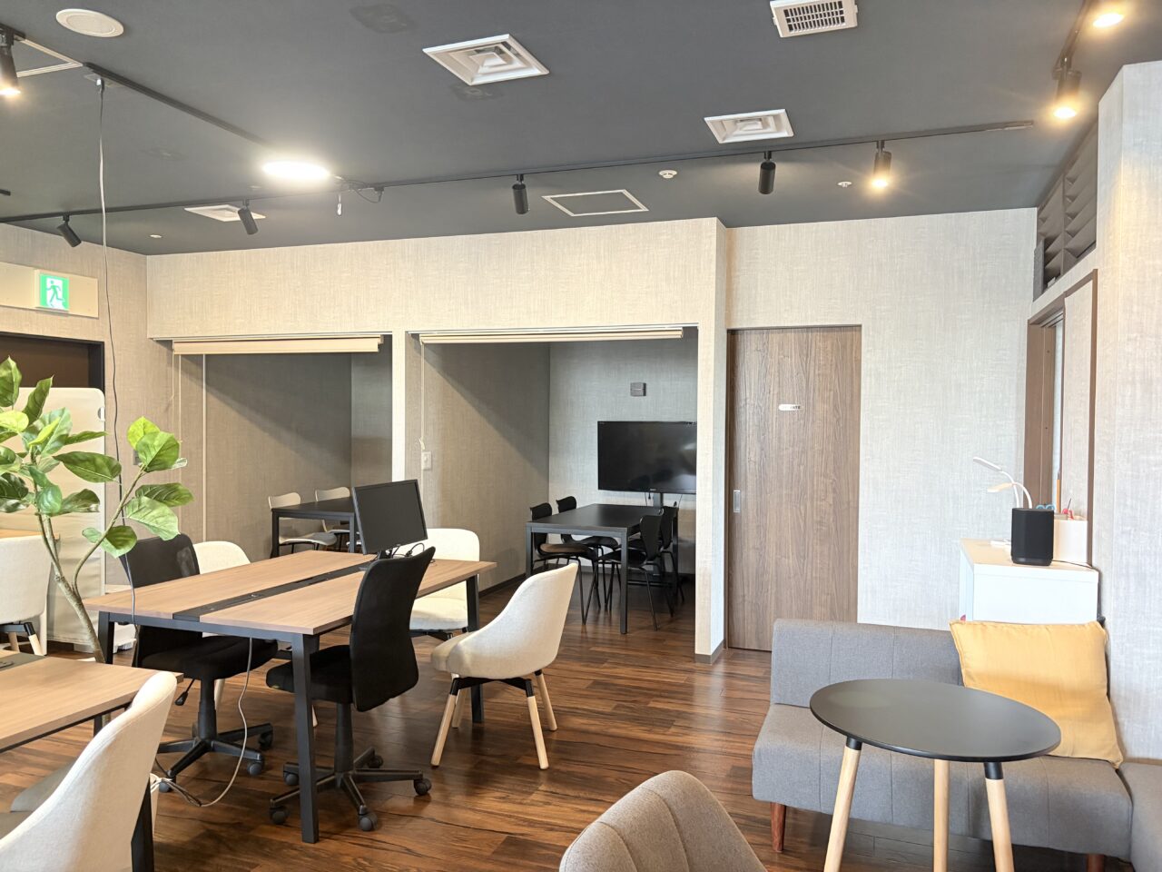 Room3030店内